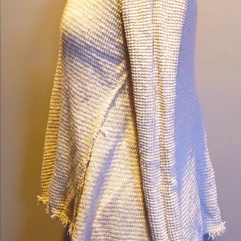 Anthro Ruby Moon heathered oatmeal waffle knit shark bite raw hem longsl… - Picture 7 of 10